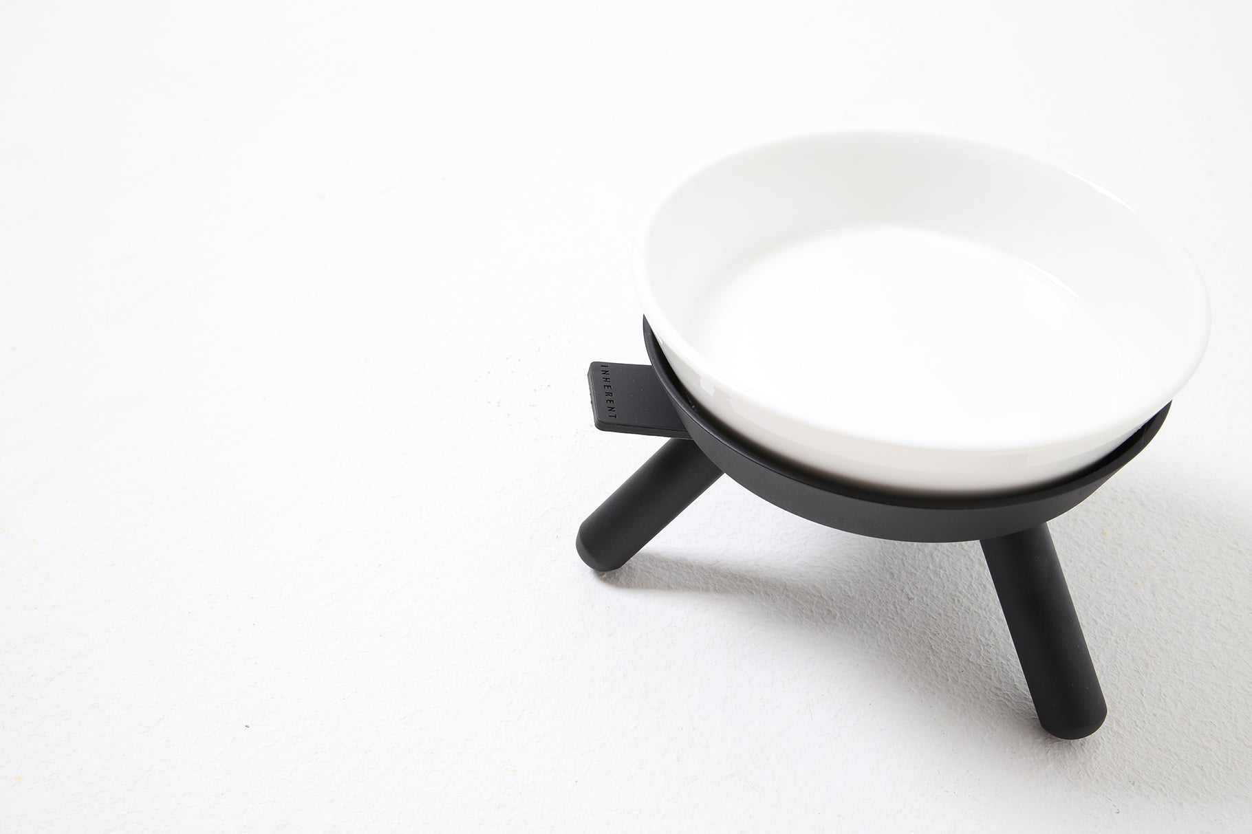 Premium modern stylish pet elevated feeder, made with durable porcelain and steel stand for small dogs and cat – Petssogood