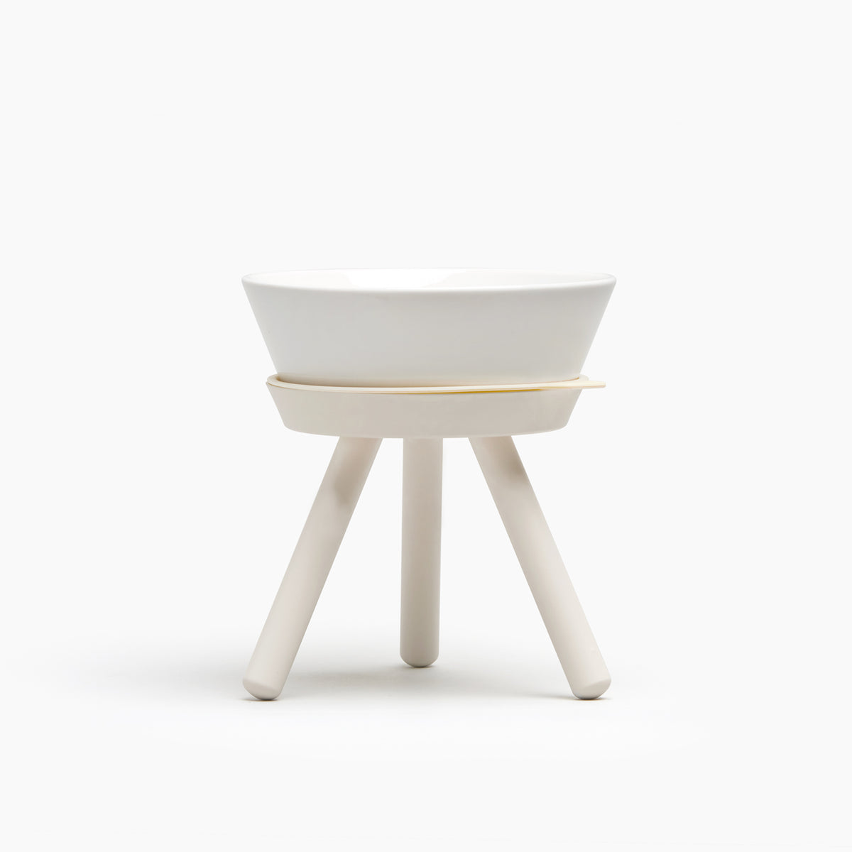 Oreo Elevated Pet Feeder Table . Cream