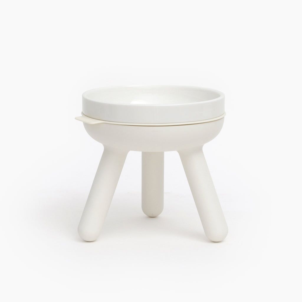 Easy Oreo Elevated Pet Feeder Table . Cream