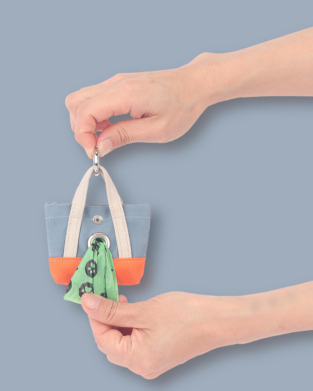 Kiki Canvas Poo Bag