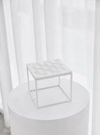 Wave Slow Pet Feeding Table