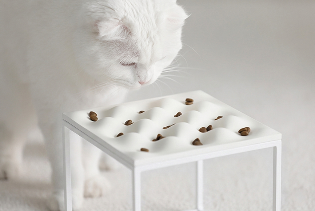 Wave Slow Pet Feeding Table