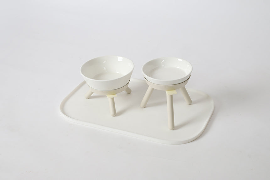 Oreo non-slip pet feeding mat with modern design to keep bowls in place and floors clean – Petssogood