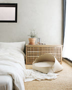 Marron felt pet bed with microfiber cotton cushion and sculptural modern-classic design – Petssogood