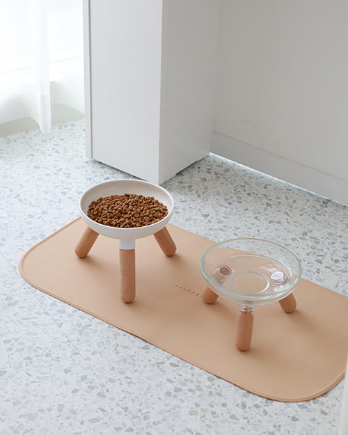 Oreo non-slip pet feeding mat with modern design to keep bowls in place and floors clean – Petssogood