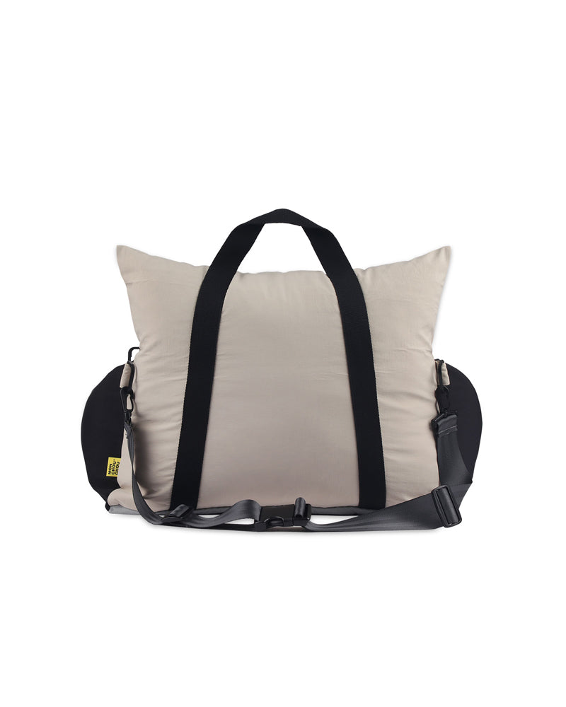 Voyage car pet seat with water-resistant fabric, non-slip bottom, and cozy cushion – Petssogood