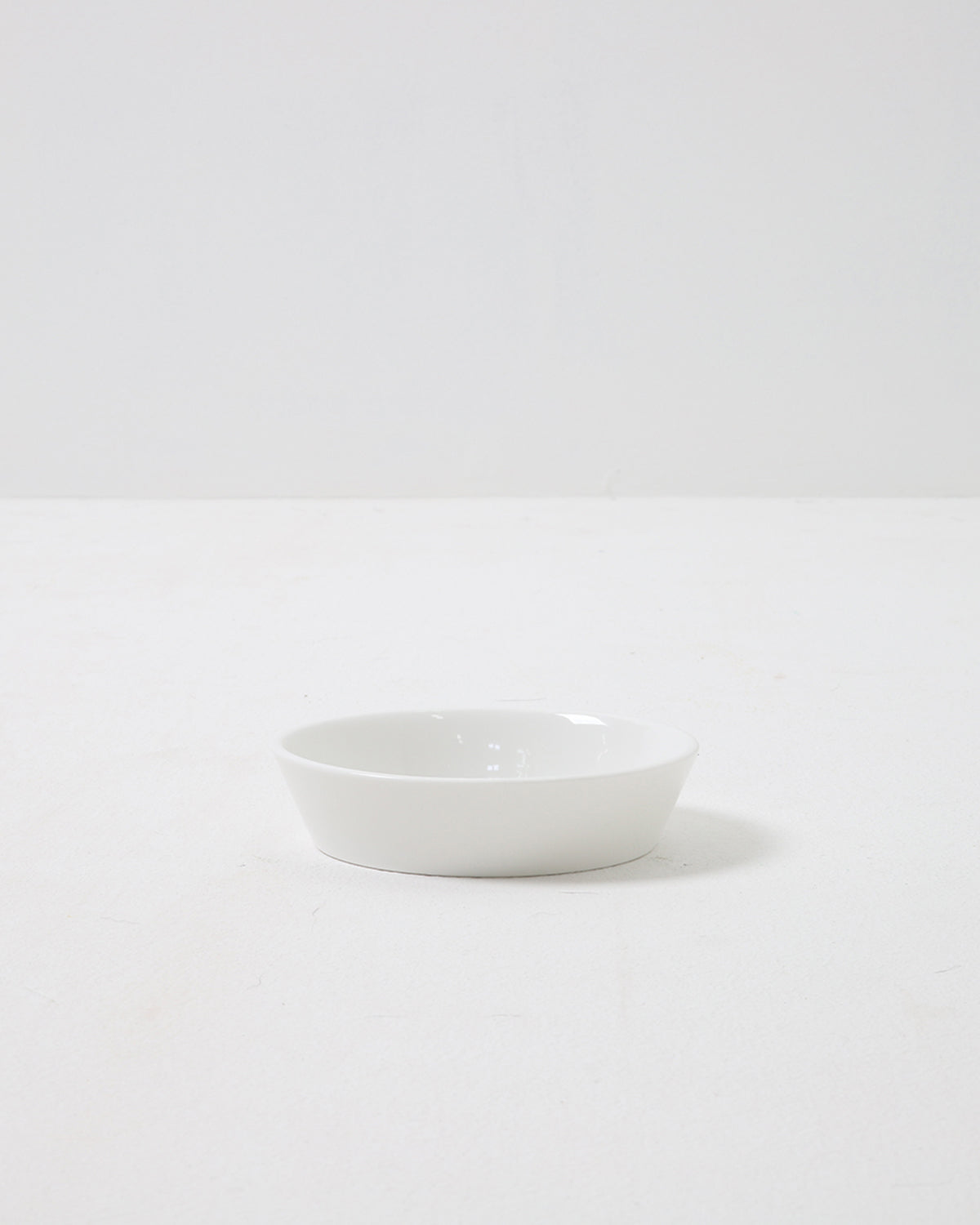 Oreo ceramic pet bowl designed to pair with the Oreo Table feeder, made with durable porcelain – Petssogood