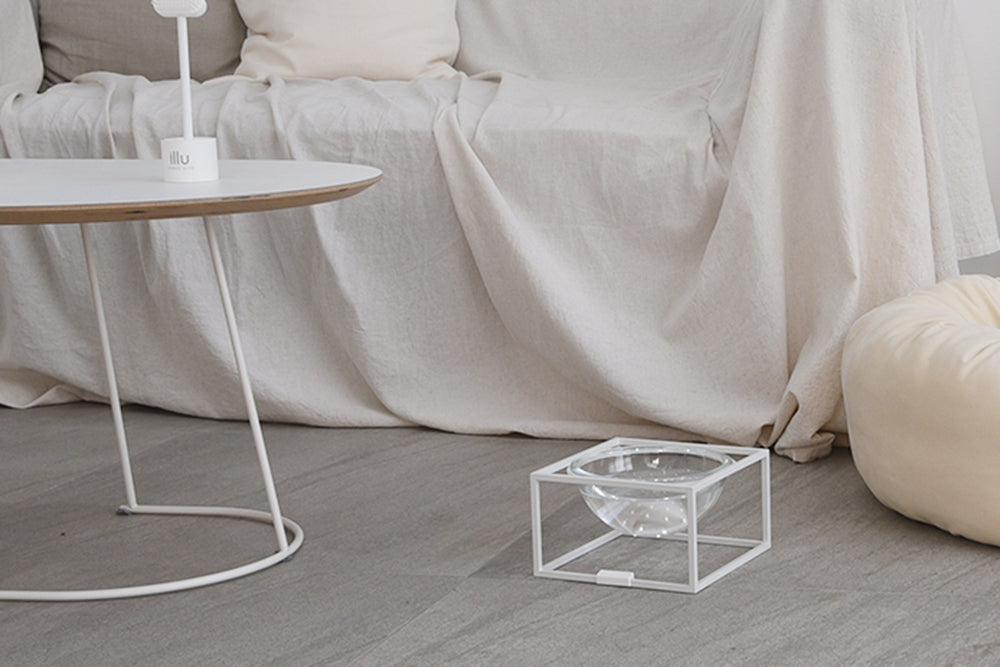 Elevated modern design feeding table for cats_pets so good